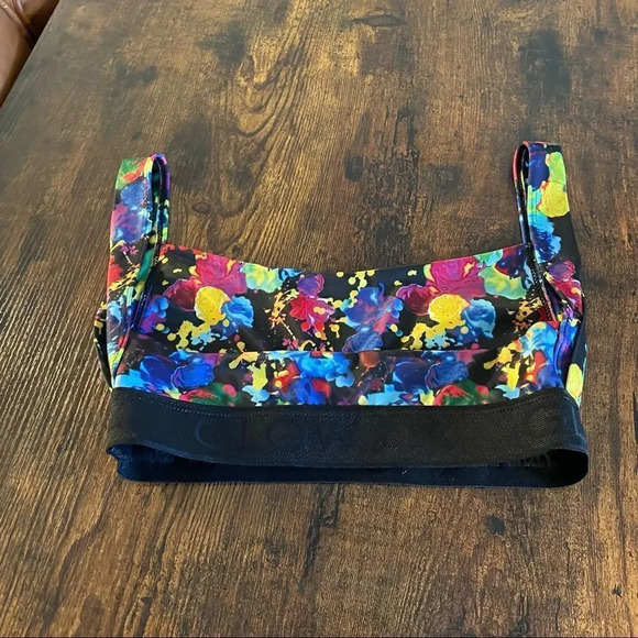 Glow8 multi color cute sports bra - Picture 5 of 15